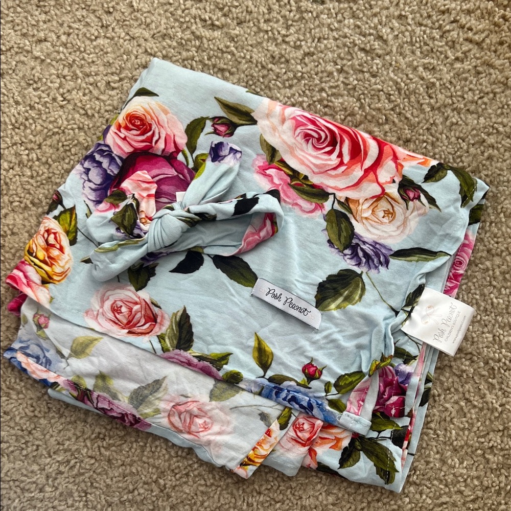 Posh Peanut Floral Blanket and Headband Set - Multicolor on Light Blue